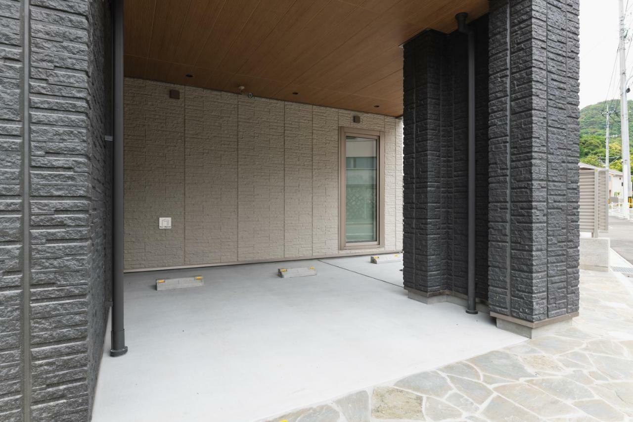 Aparthotel Grand Base Mojiko Kitakyushu Esterno foto
